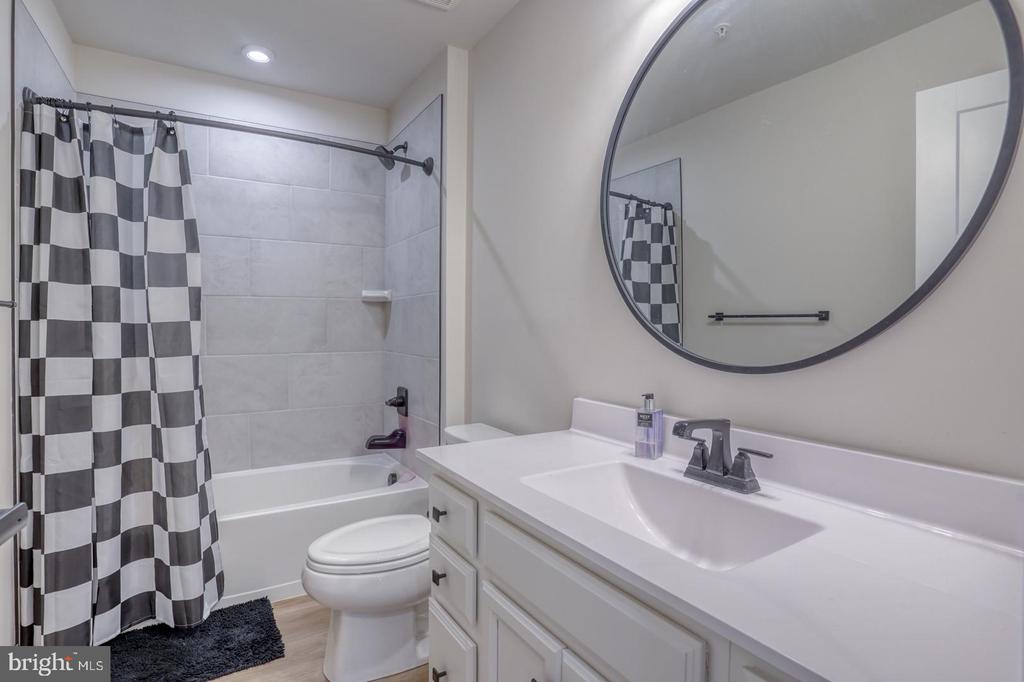 133 Perrys Retreat Blvd