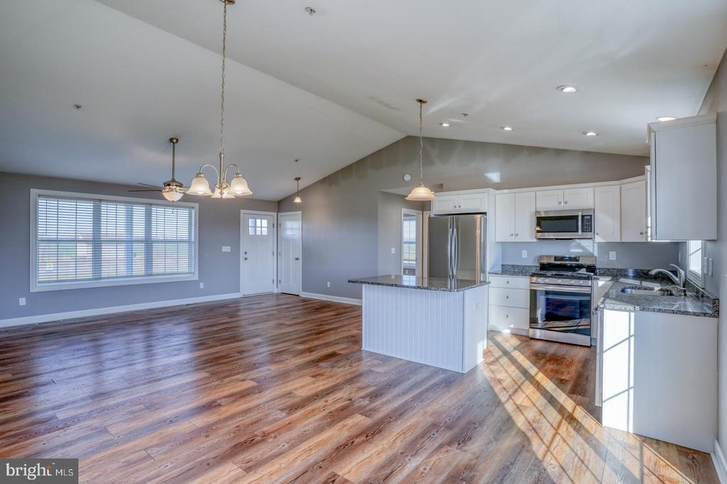 109 Grant Ct