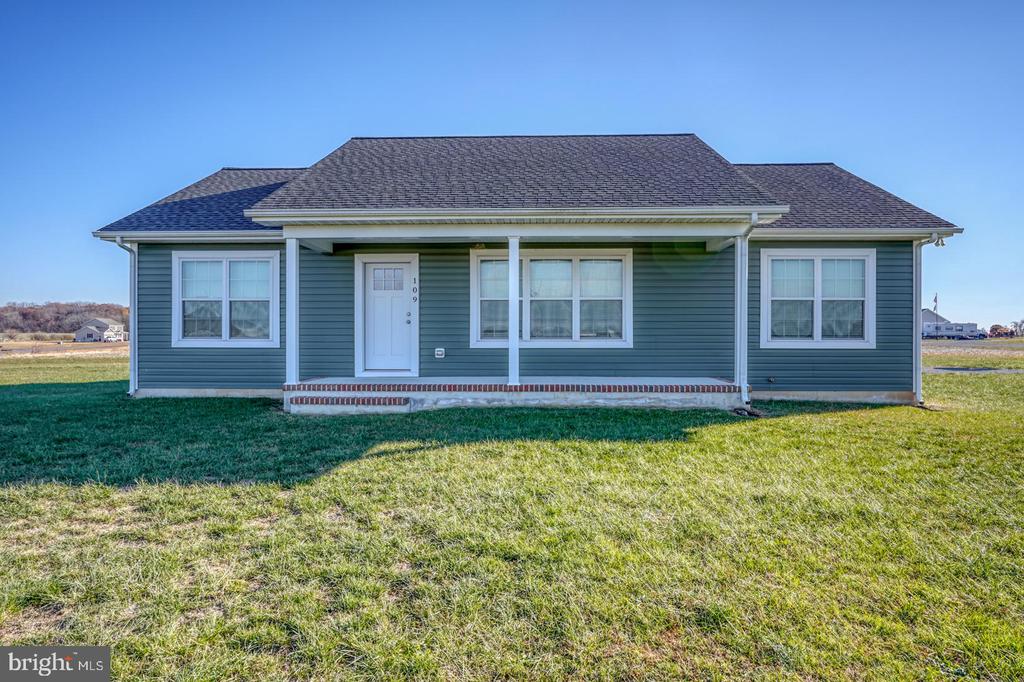 109 Grant Ct