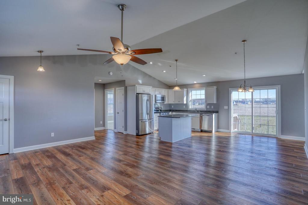 109 Grant Ct