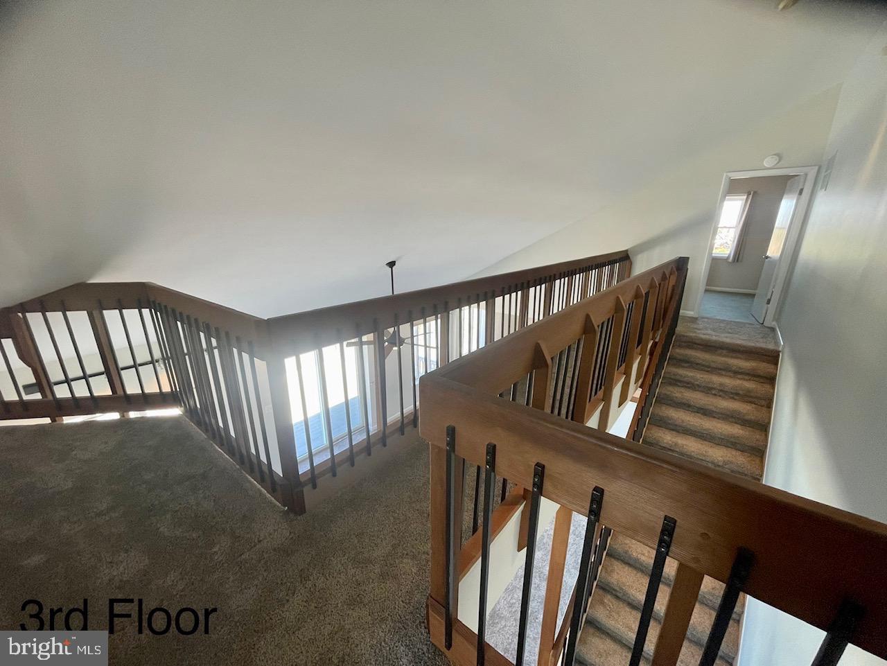 321-3 PINEY NARROWS RD