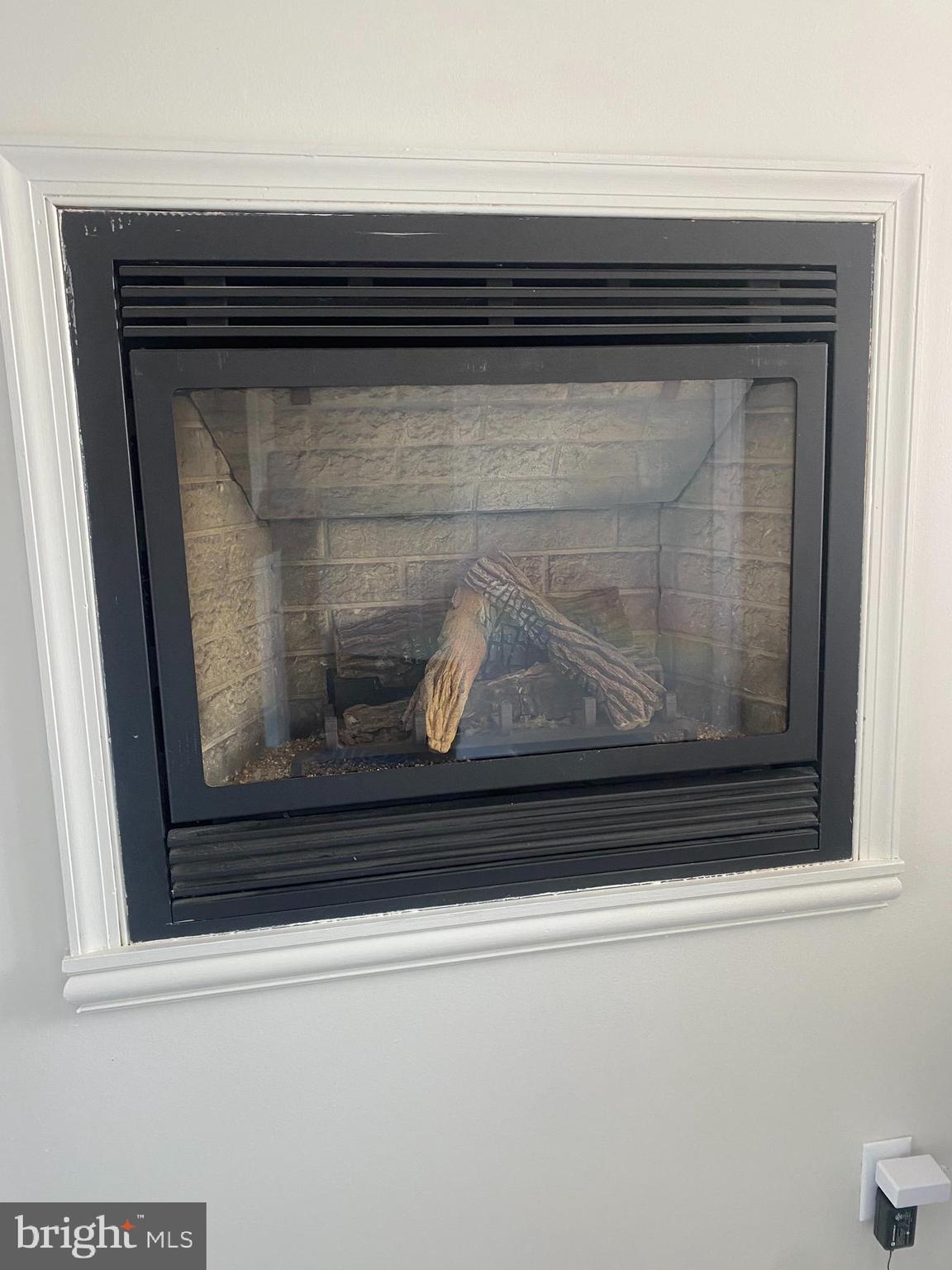 321-3 PINEY NARROWS RD