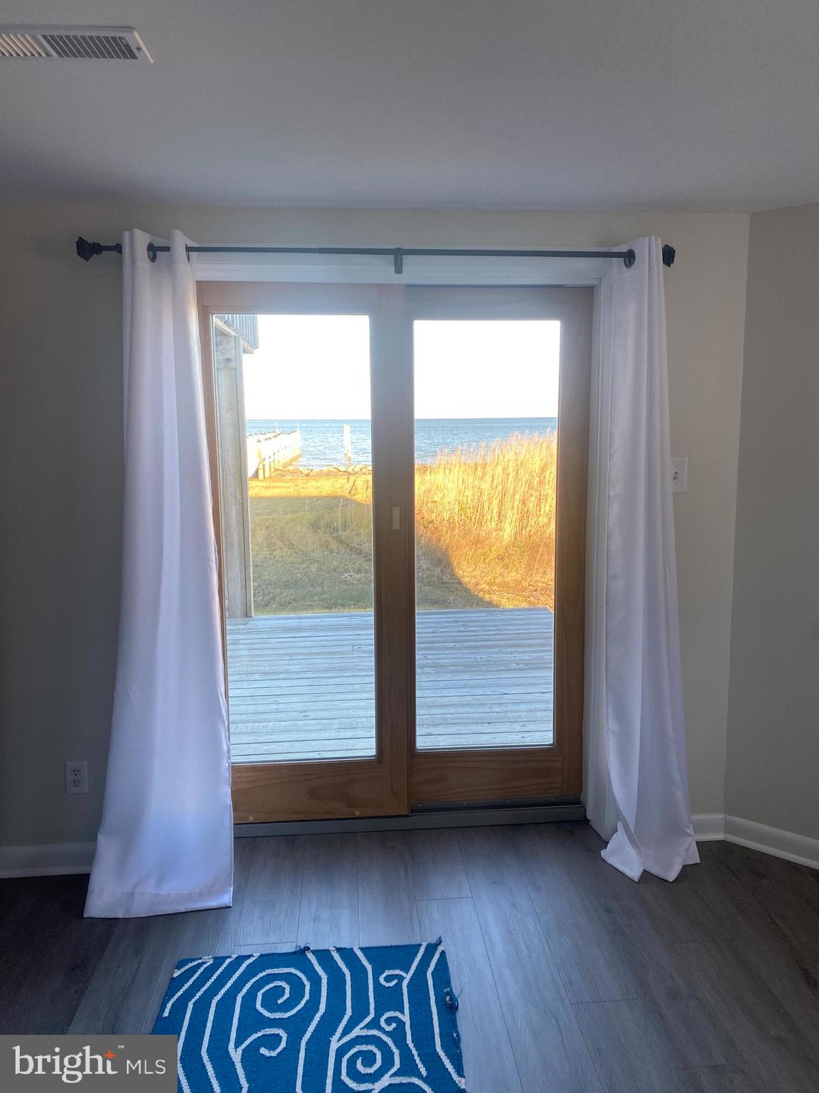 321-3 PINEY NARROWS RD