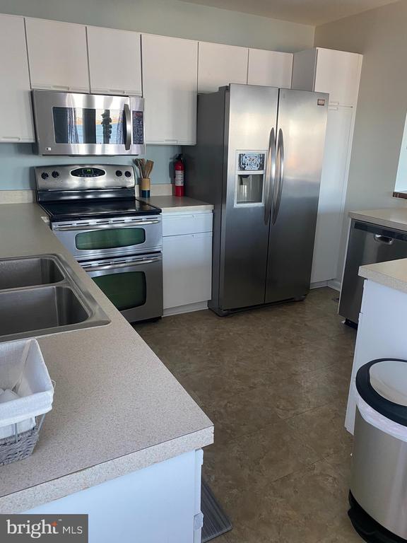 321-3 PINEY NARROWS RD
