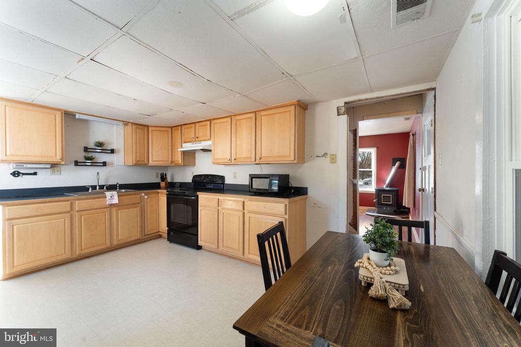 120 Rabbit Hill Rd