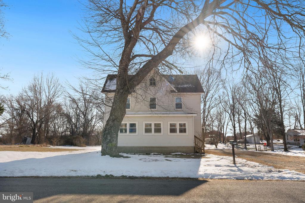 120 Rabbit Hill Rd