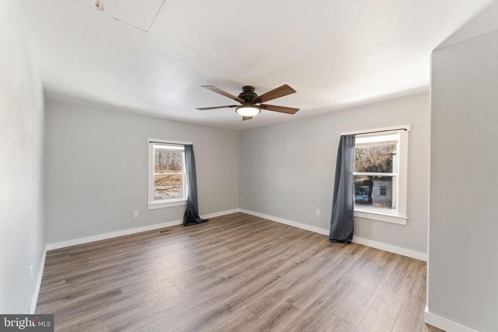 120 Rabbit Hill Rd