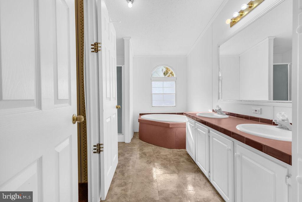 923 Grasonville Cemetery Rd