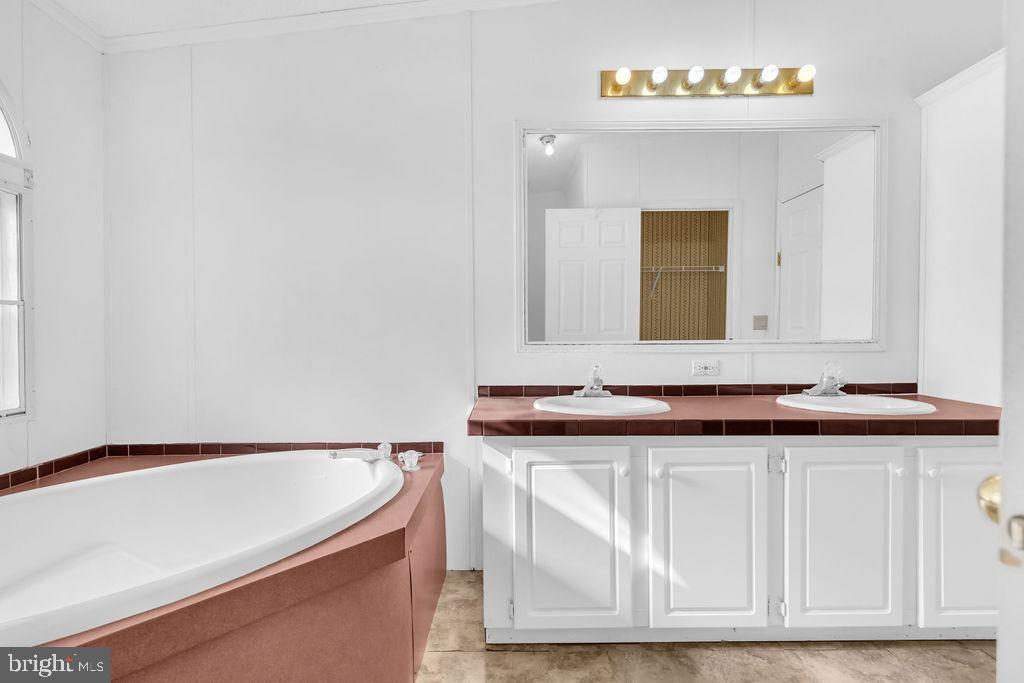 923 Grasonville Cemetery Rd