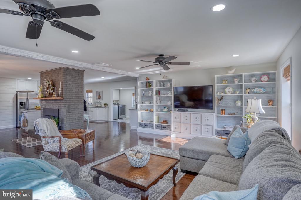 109 White Marsh Rd