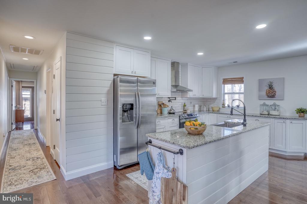 109 White Marsh Rd