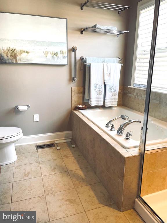 103 Liam Thomas Ln