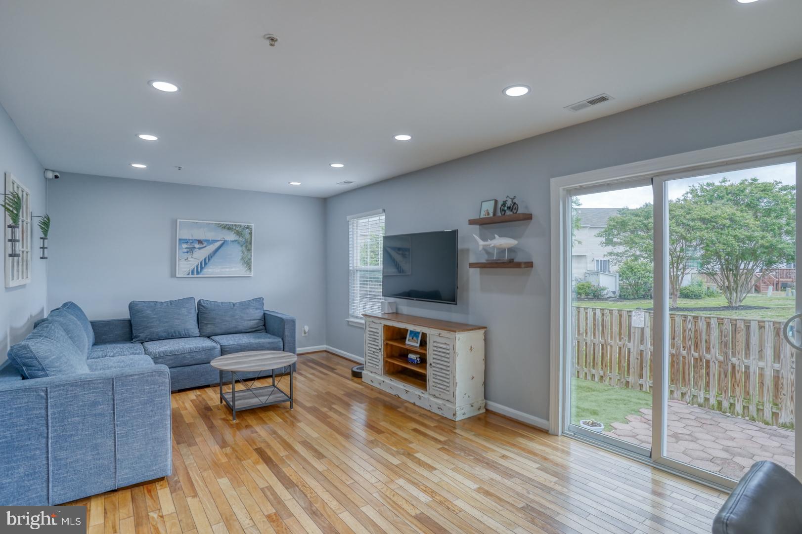 341 Creekside Commons Ct