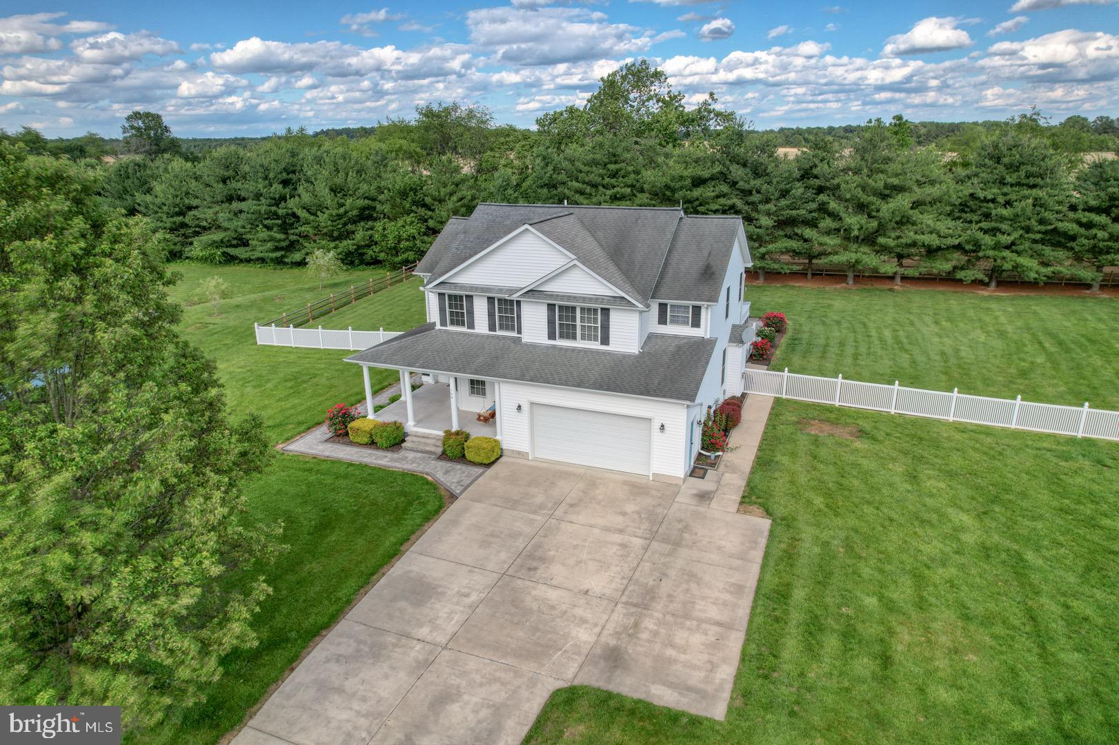 124 Amanda Ln