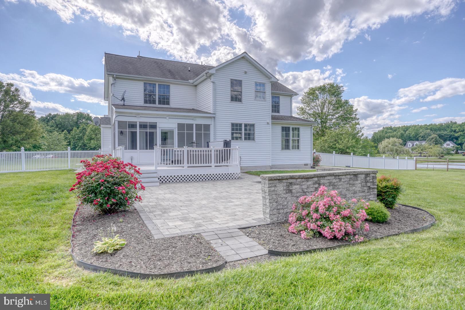 124 Amanda Ln