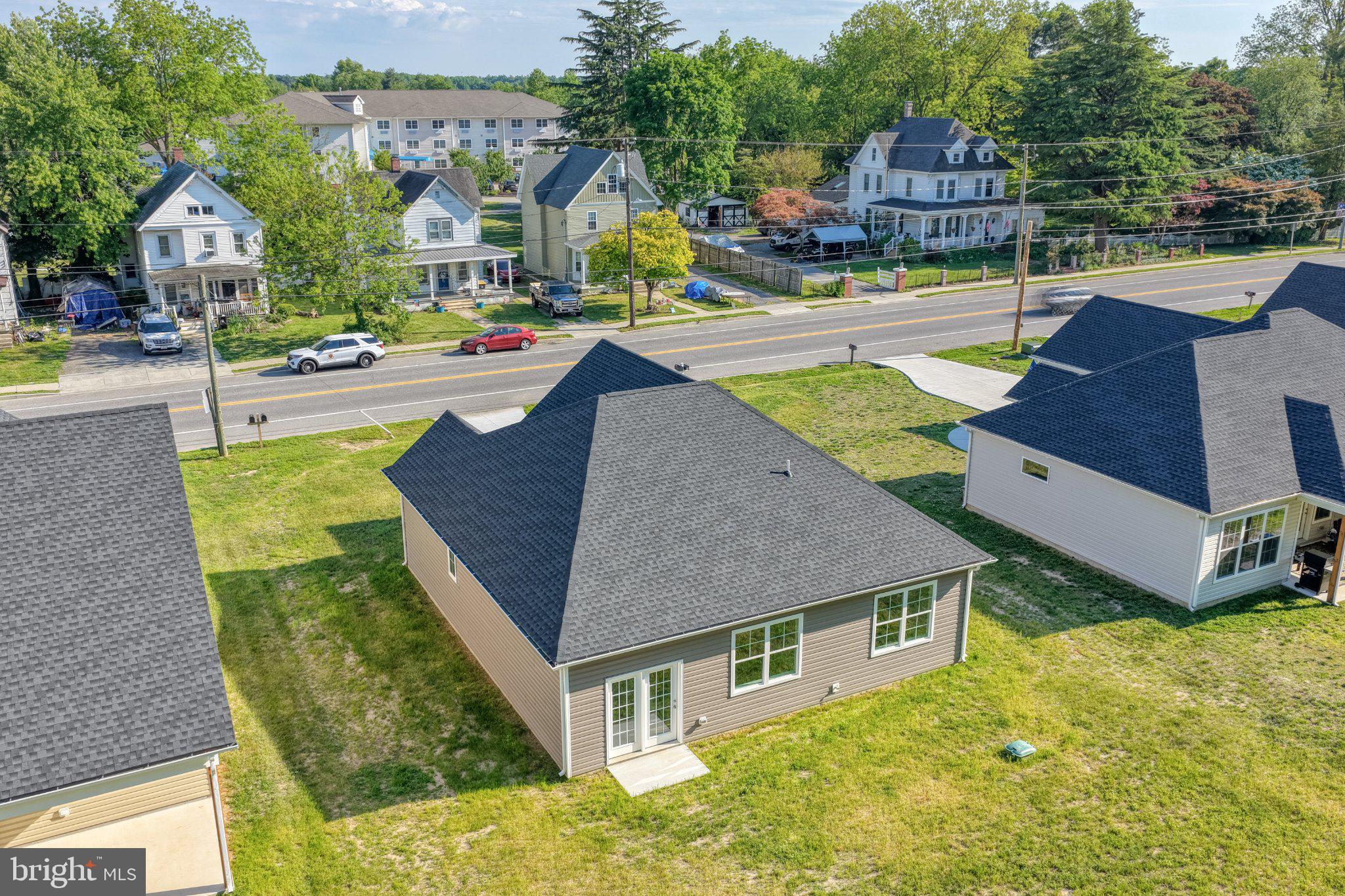114 W Main St W MAIN
