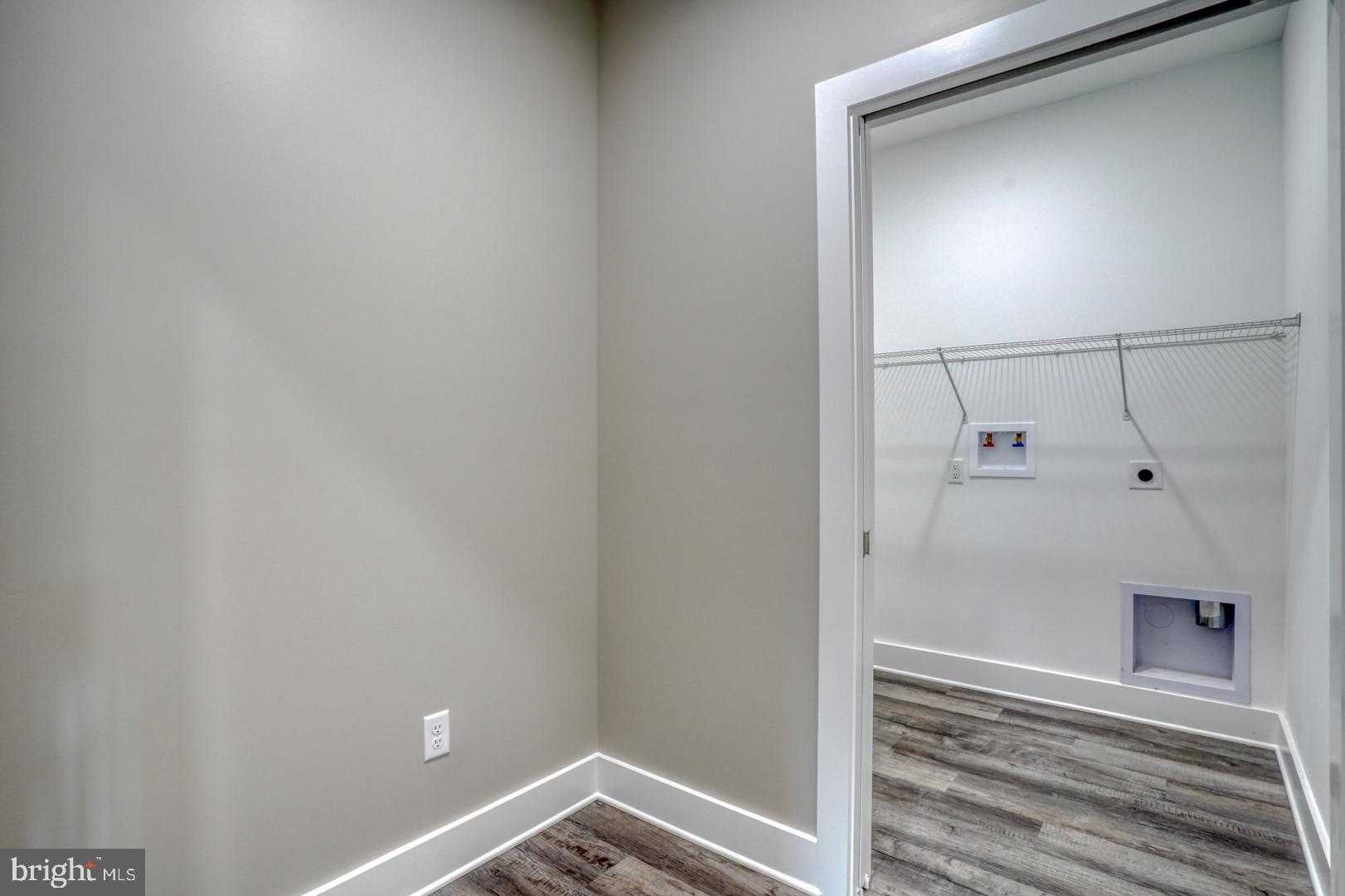 114 W Main St W MAIN