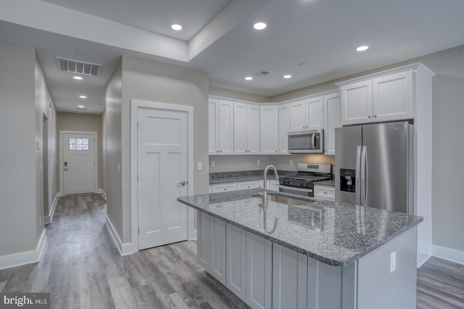 114 W Main St W MAIN