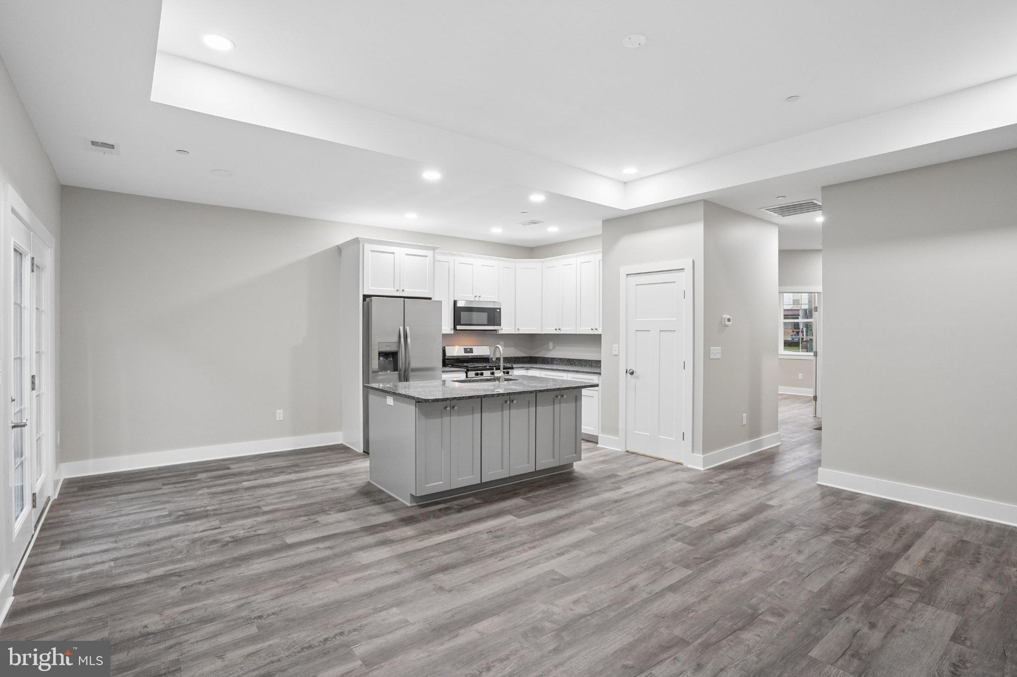 114 W Main St W MAIN