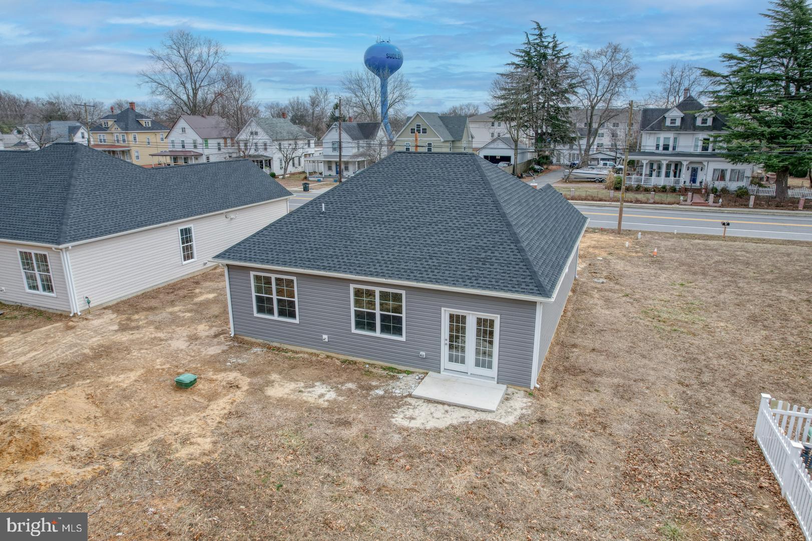 114 W Main St W MAIN