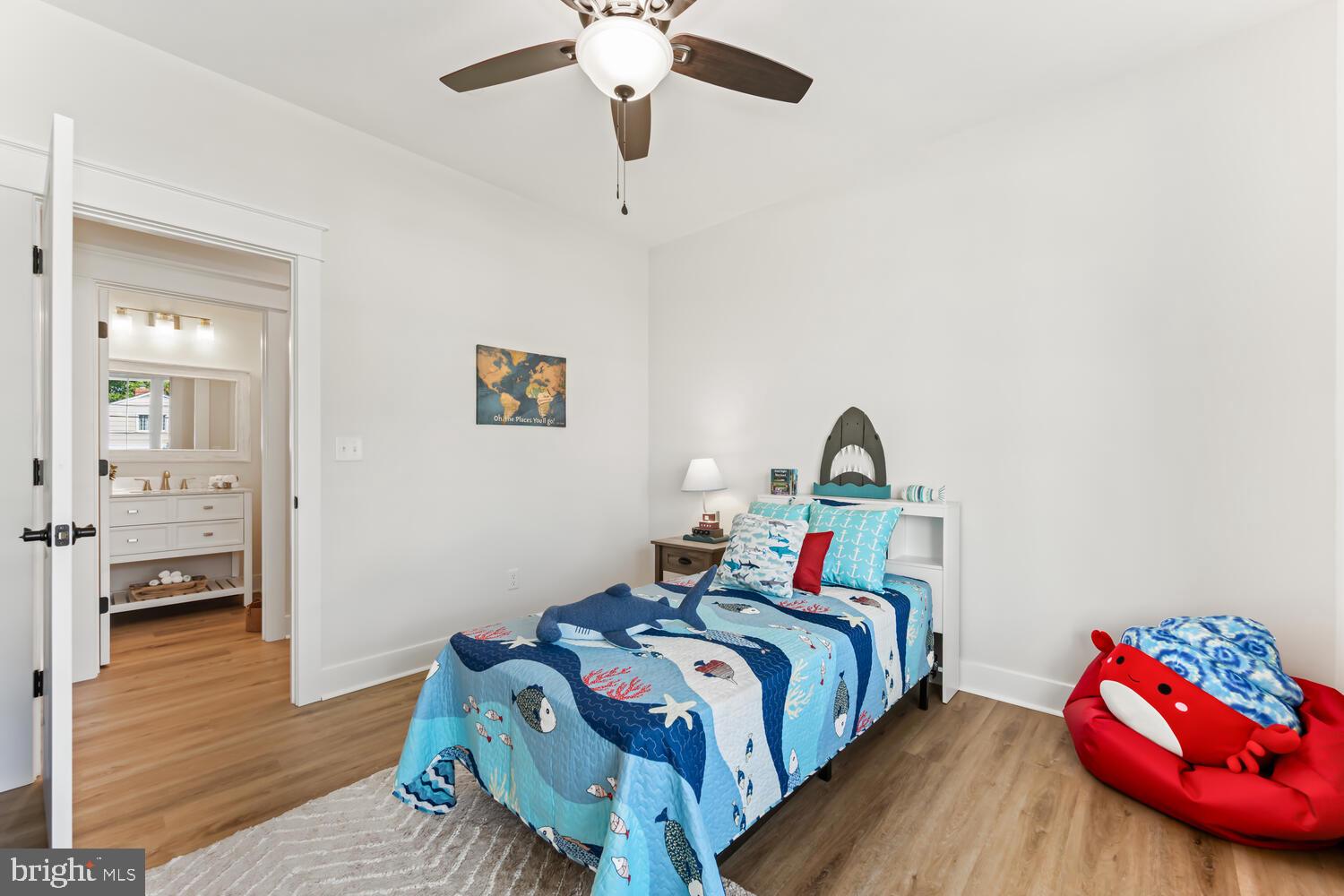 323 Queen Anne Club Dr