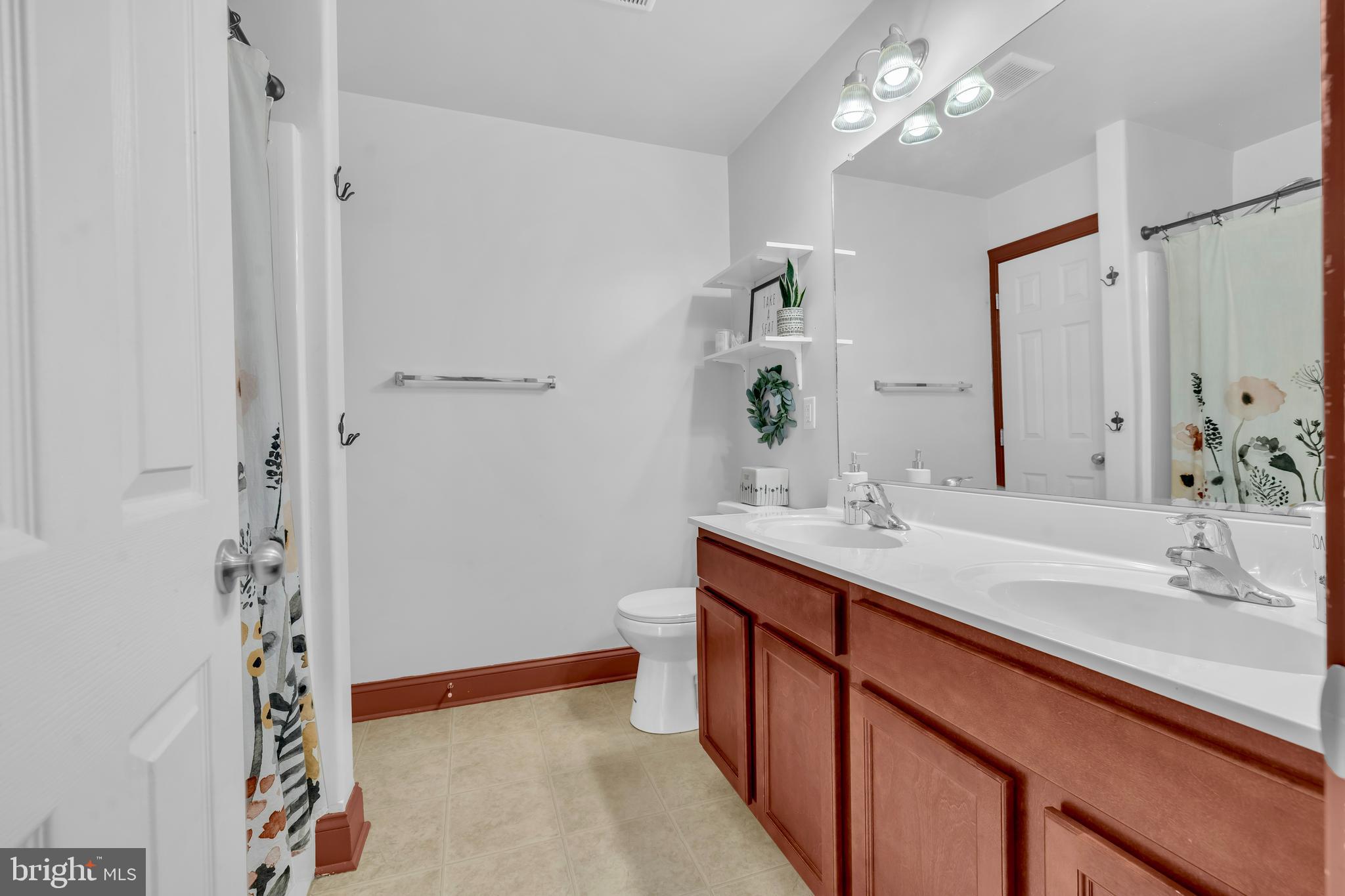 113 Pine Ridge Ct
