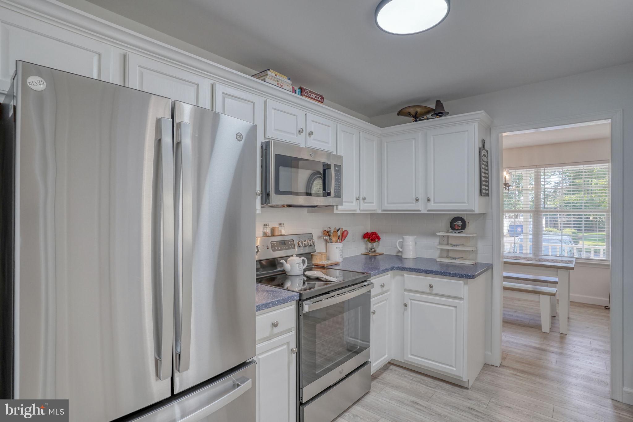 1033 Dundee Ct #5