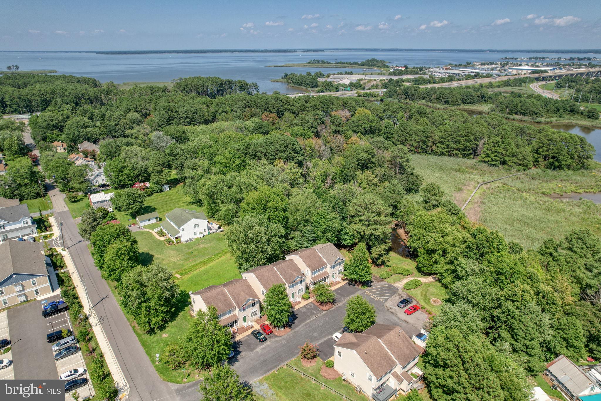 1033 Dundee Ct #5