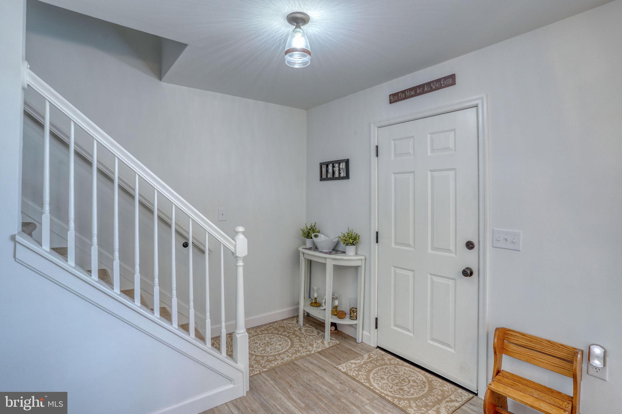 1033 Dundee Ct #5