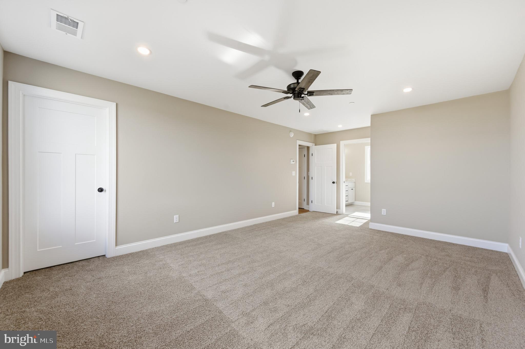 216 BLAKEFIELD DRIVE