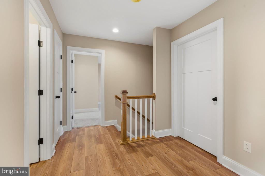 216 BLAKEFIELD DRIVE