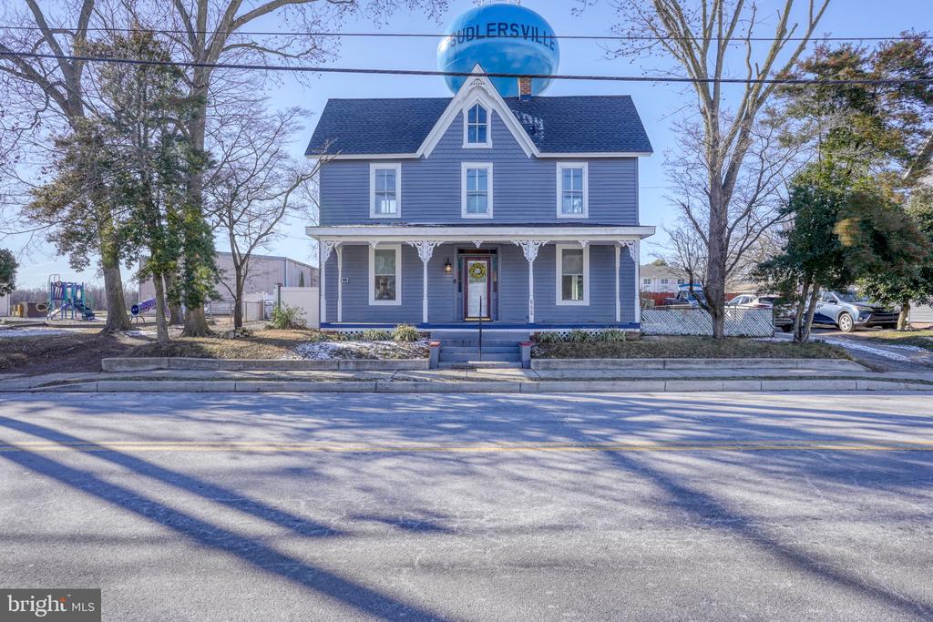120 CHURCH STREET S