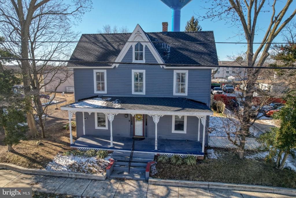 120 CHURCH STREET S