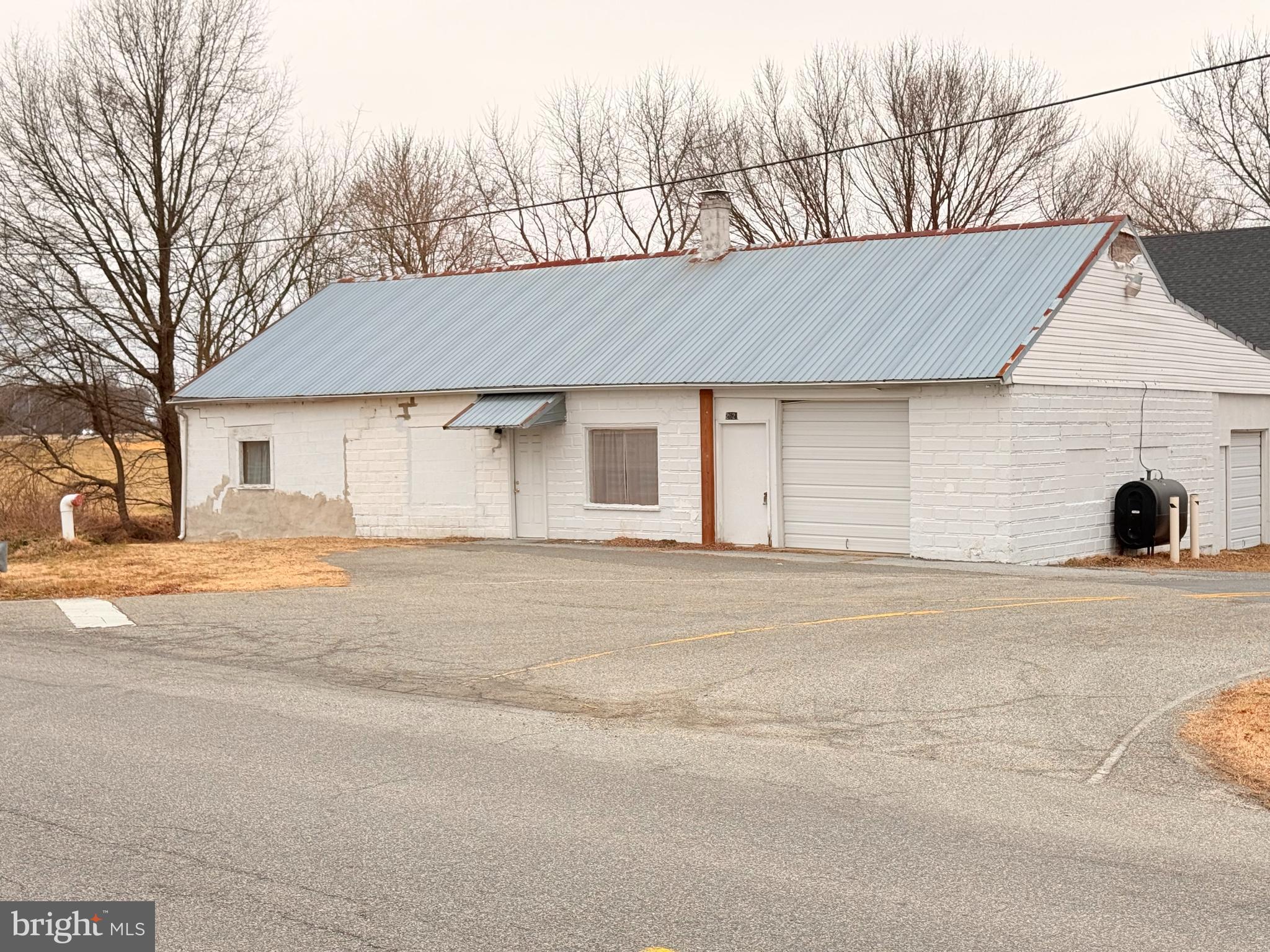 2621 ROBERTS STATION ROAD