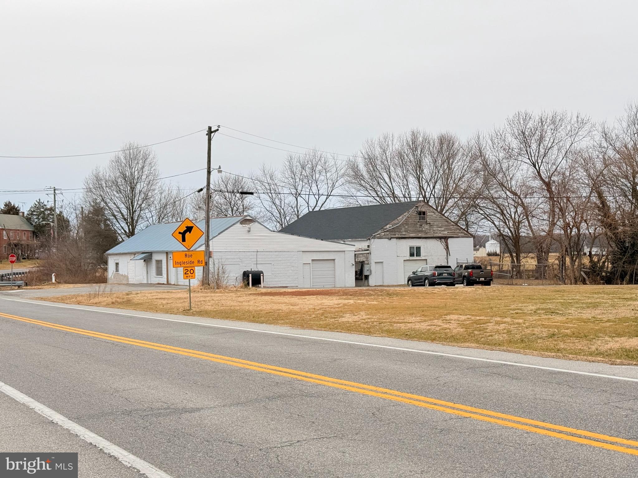 2621 ROBERTS STATION ROAD