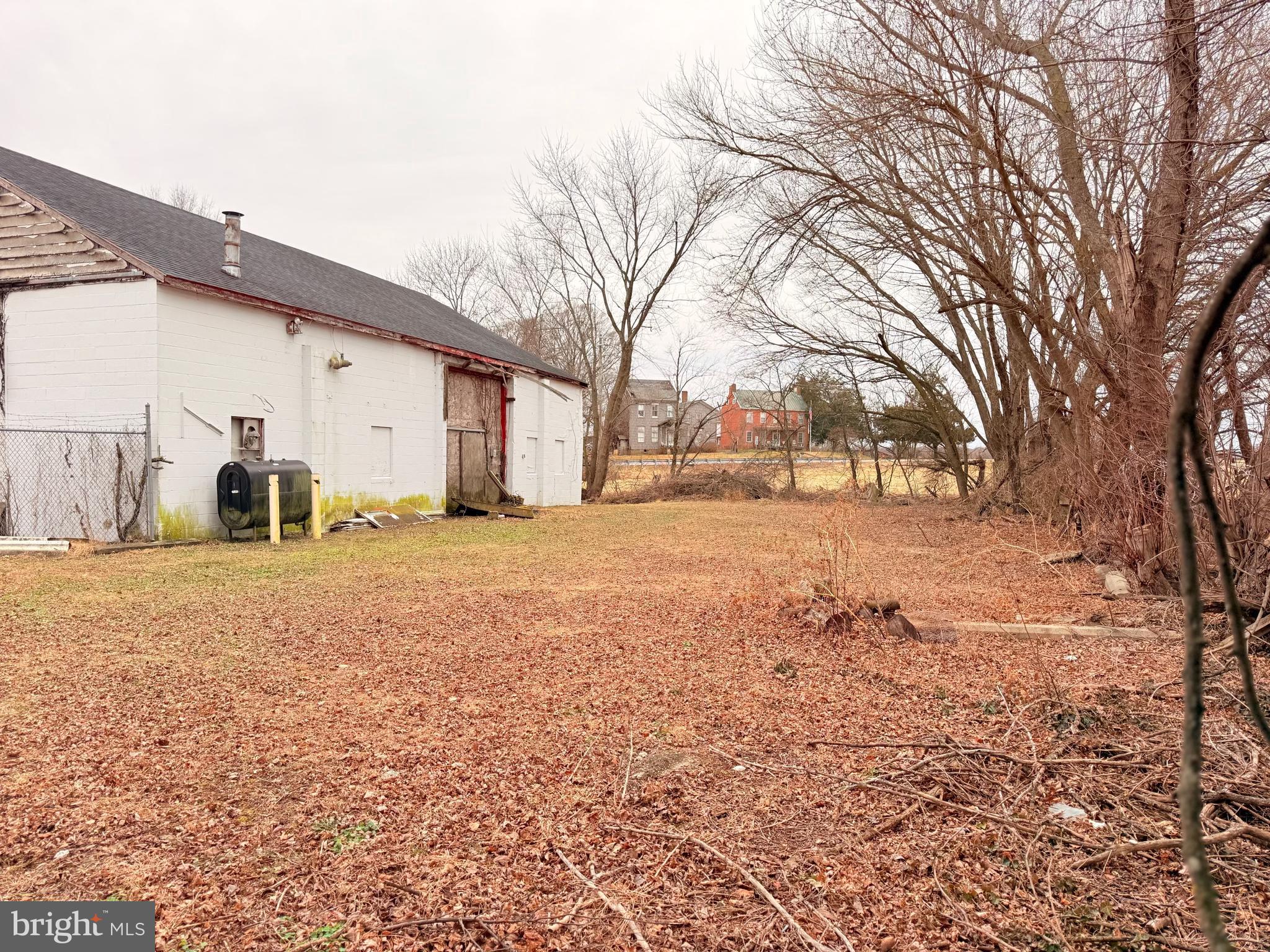 2621 ROBERTS STATION ROAD