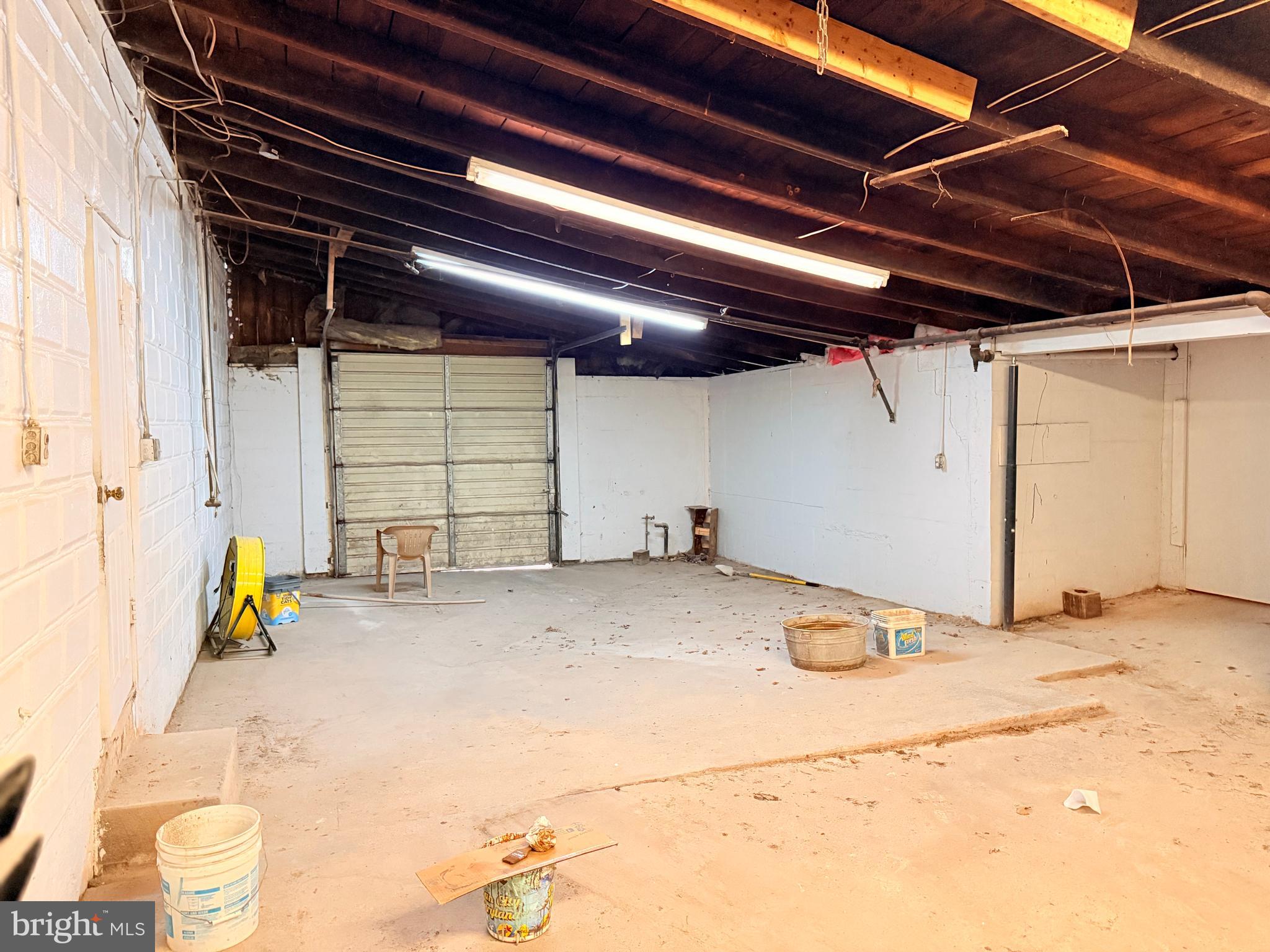 2621 ROBERTS STATION ROAD