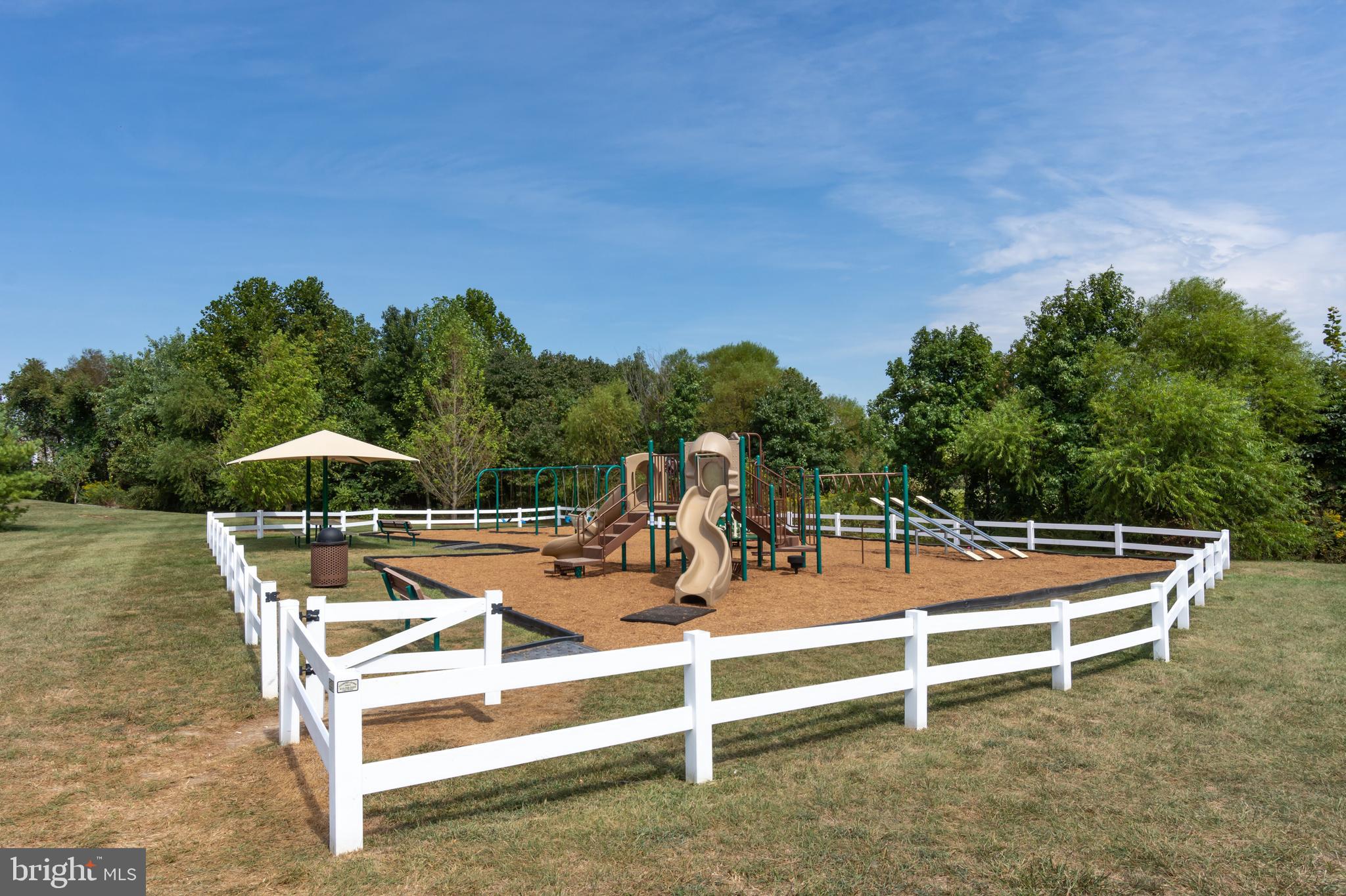 126 MEADOWCROFT DRIVE