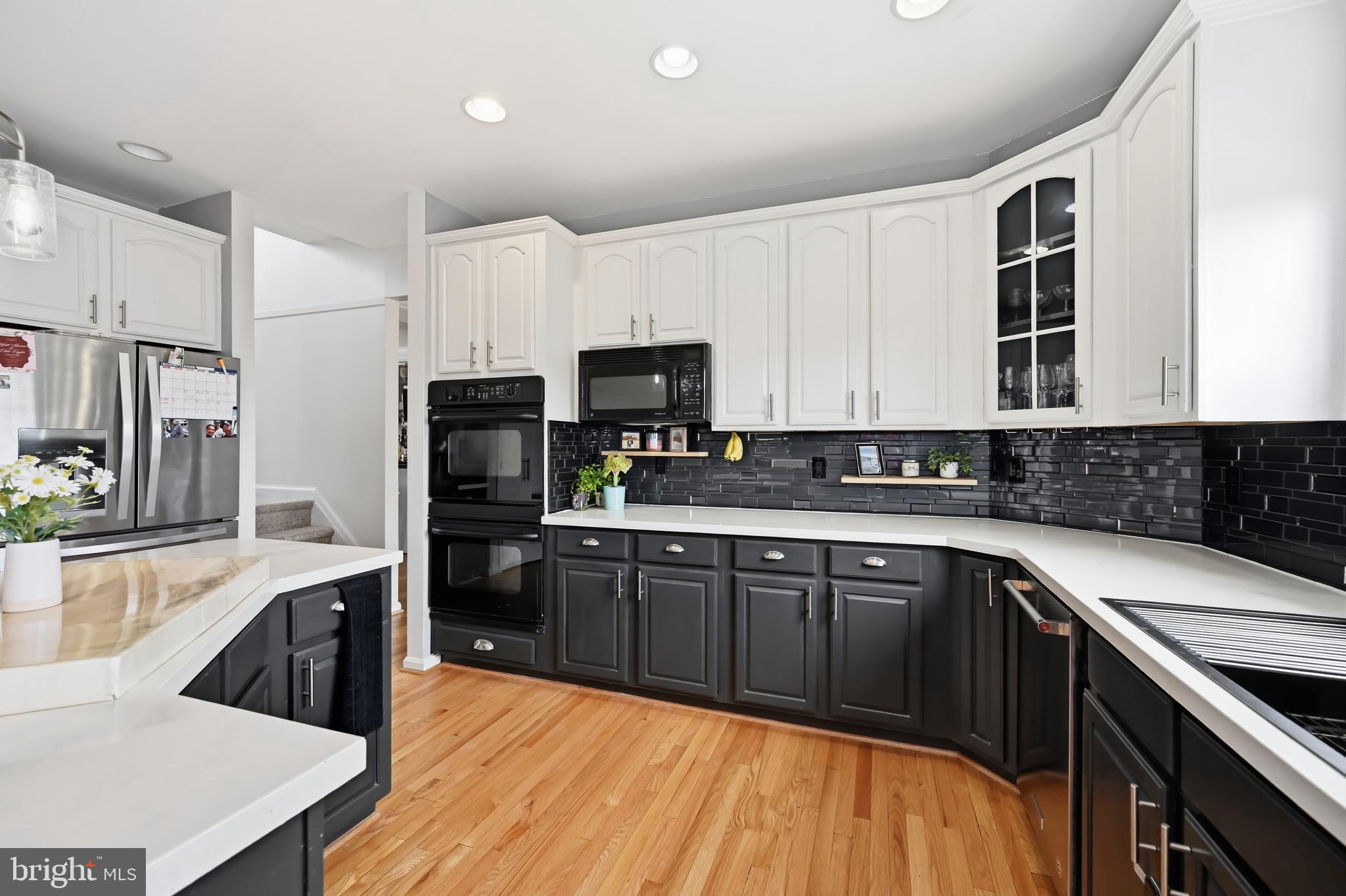 126 MEADOWCROFT DRIVE