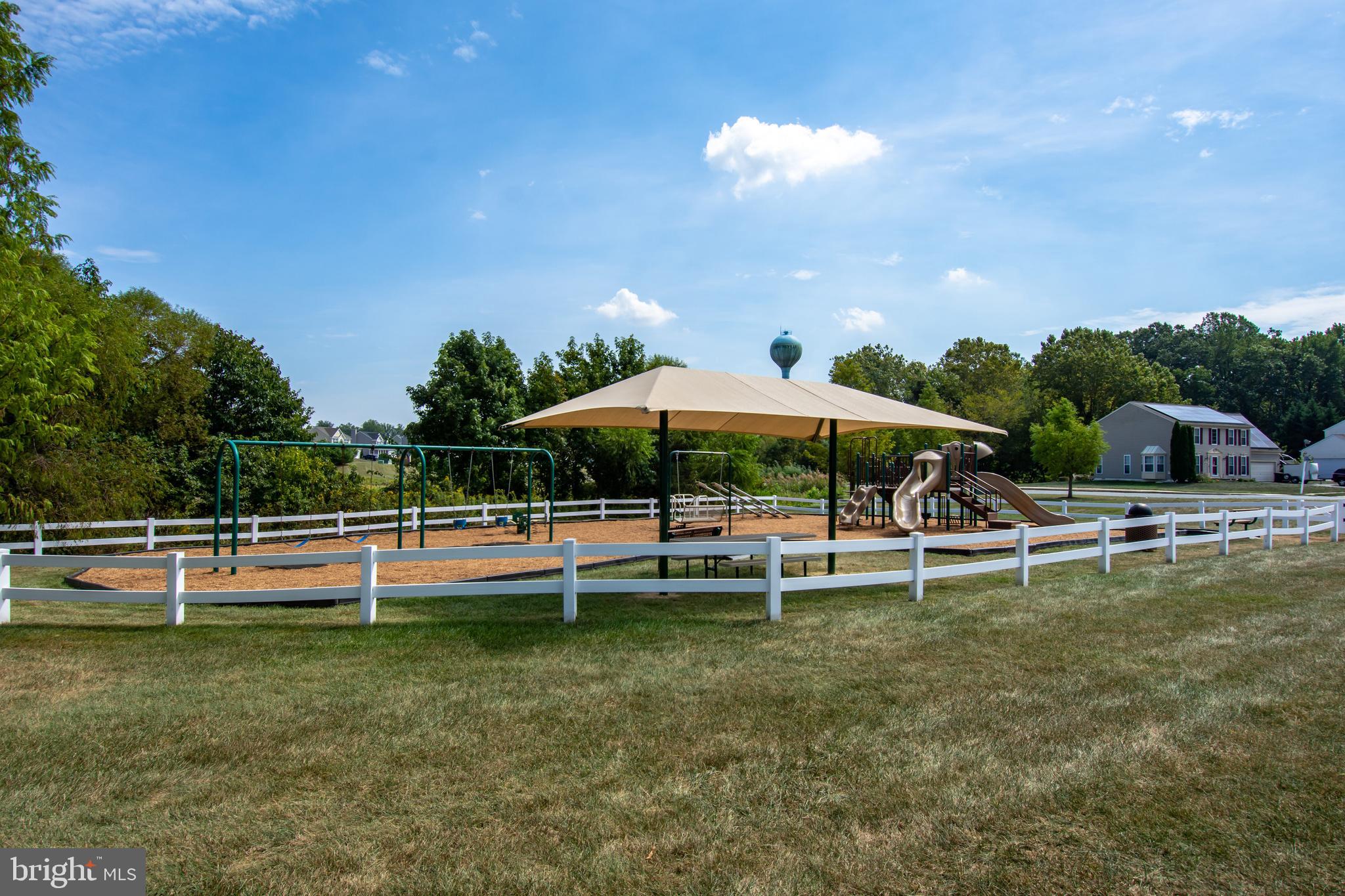 126 MEADOWCROFT DRIVE