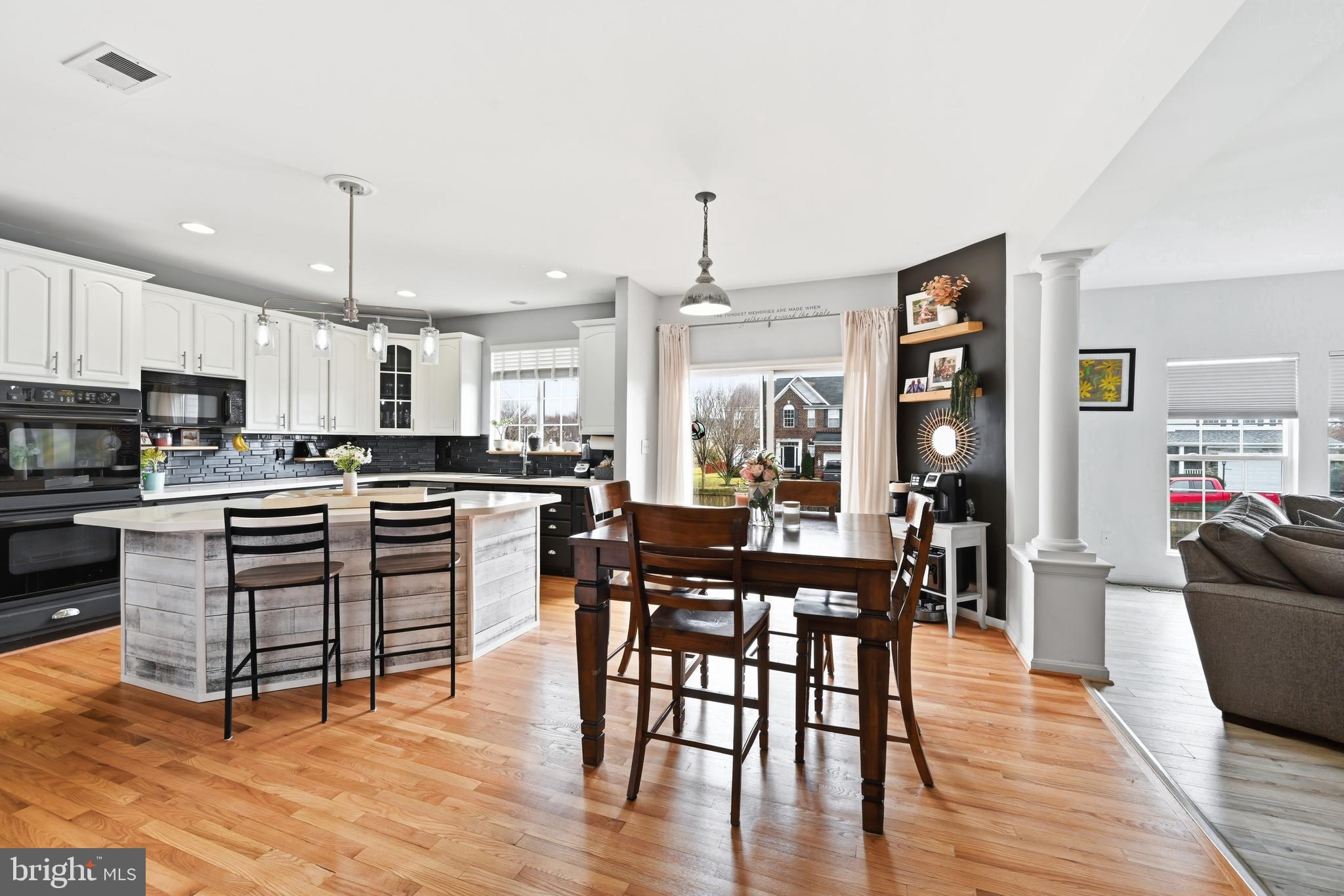 126 MEADOWCROFT DRIVE