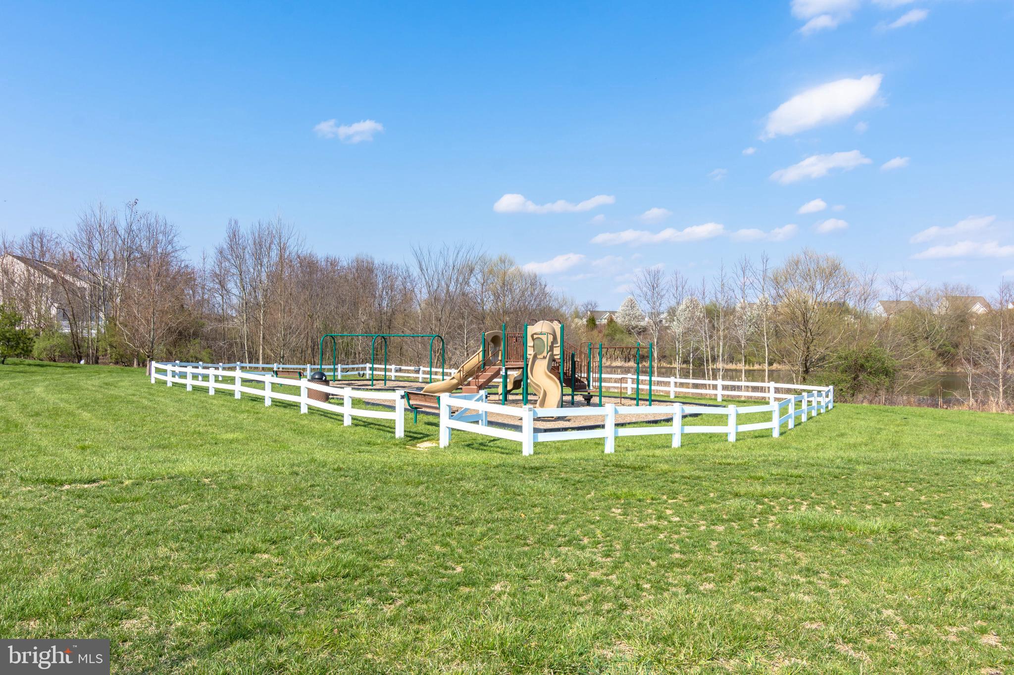 126 MEADOWCROFT DRIVE