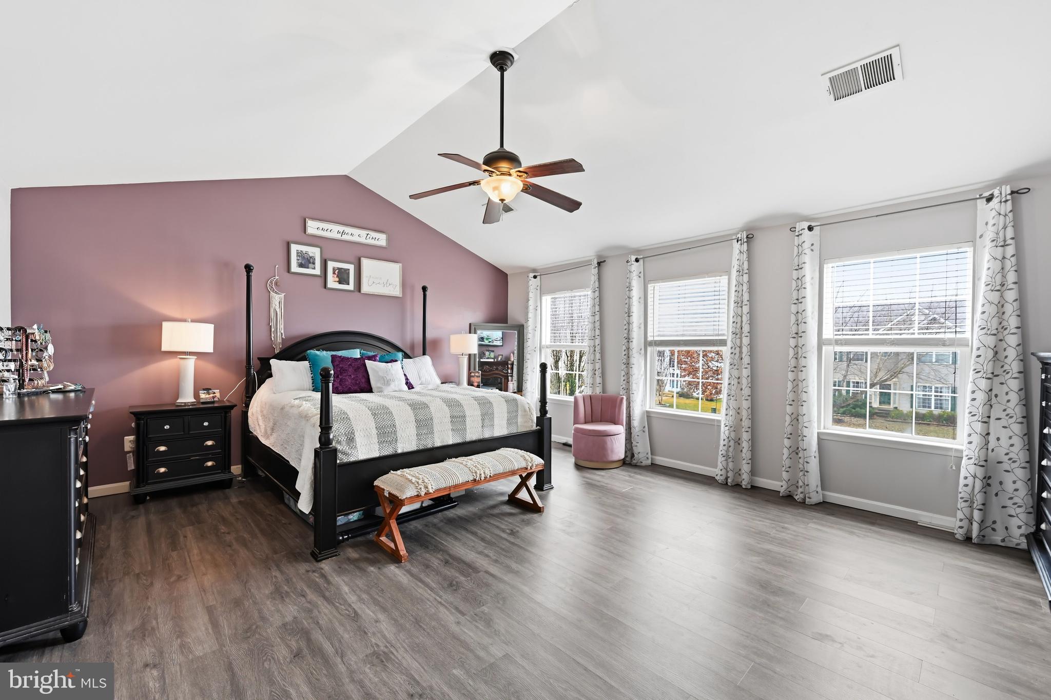 126 MEADOWCROFT DRIVE