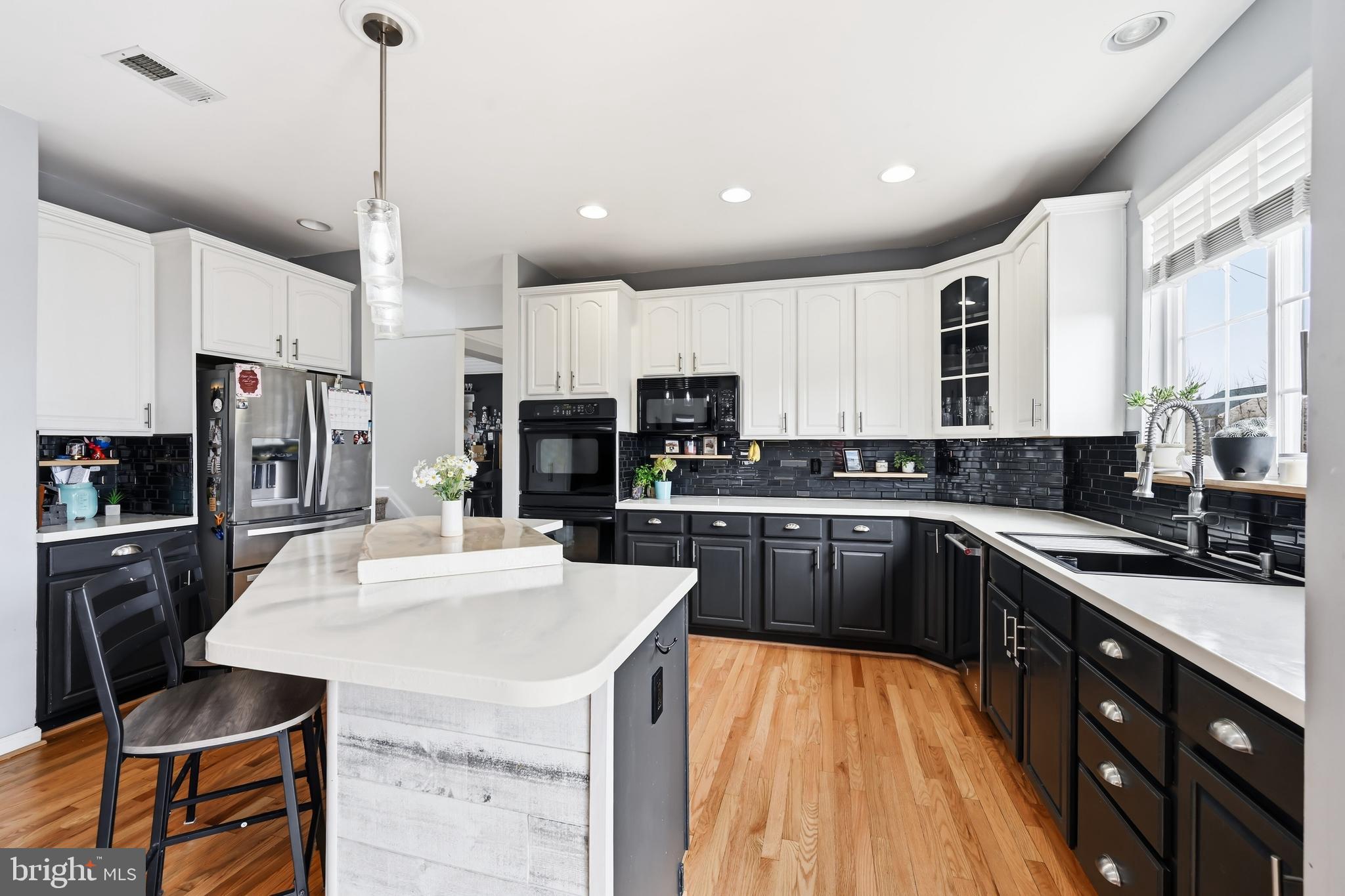 126 MEADOWCROFT DRIVE