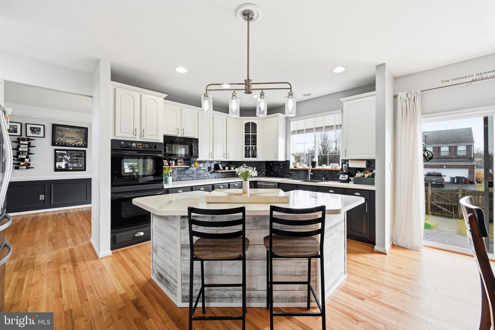 126 MEADOWCROFT DRIVE