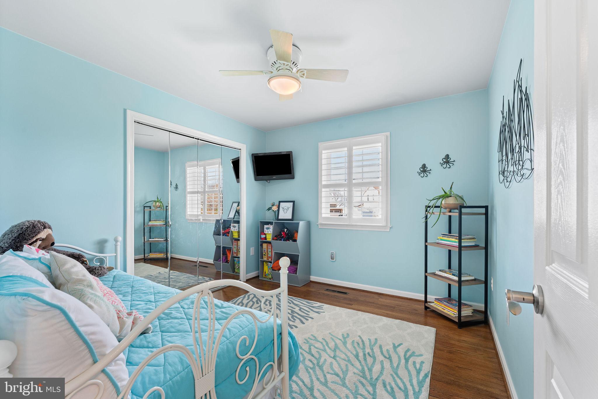 201 BEACHSIDE DRIVE