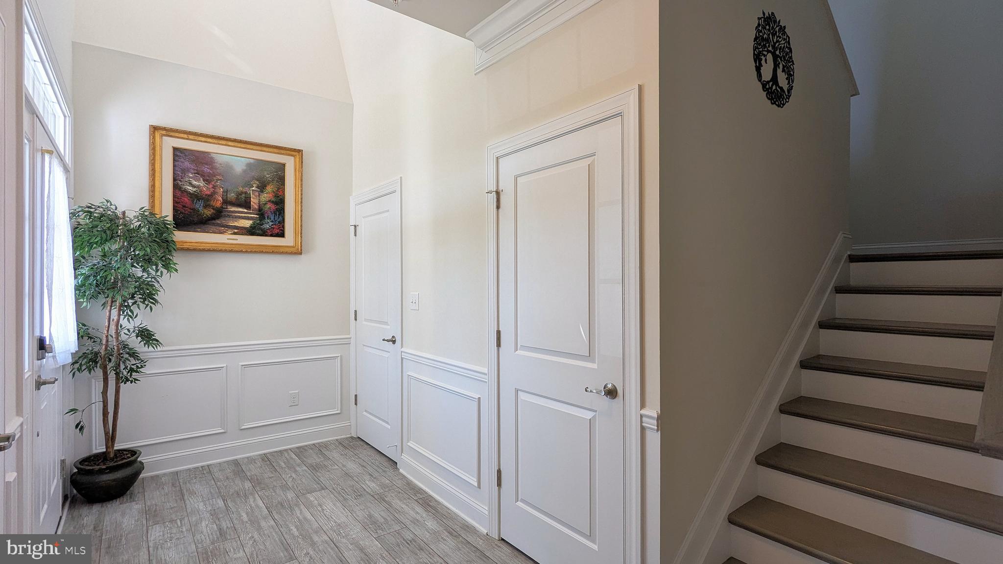 802 MOORINGS CIRCLE 21