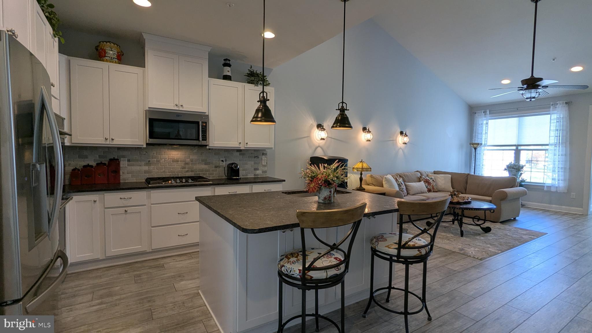 802 MOORINGS CIRCLE 21