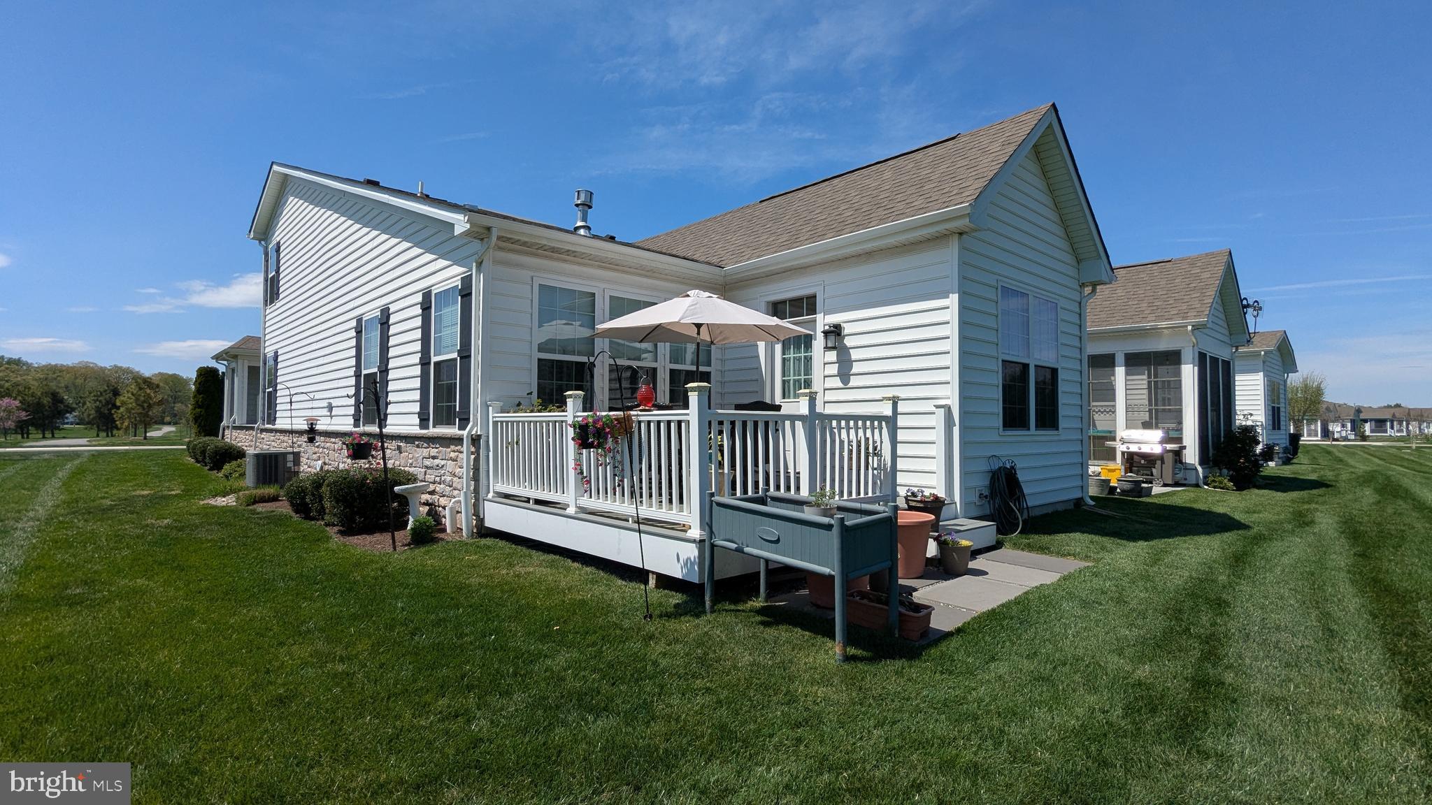 802 MOORINGS CIRCLE 21