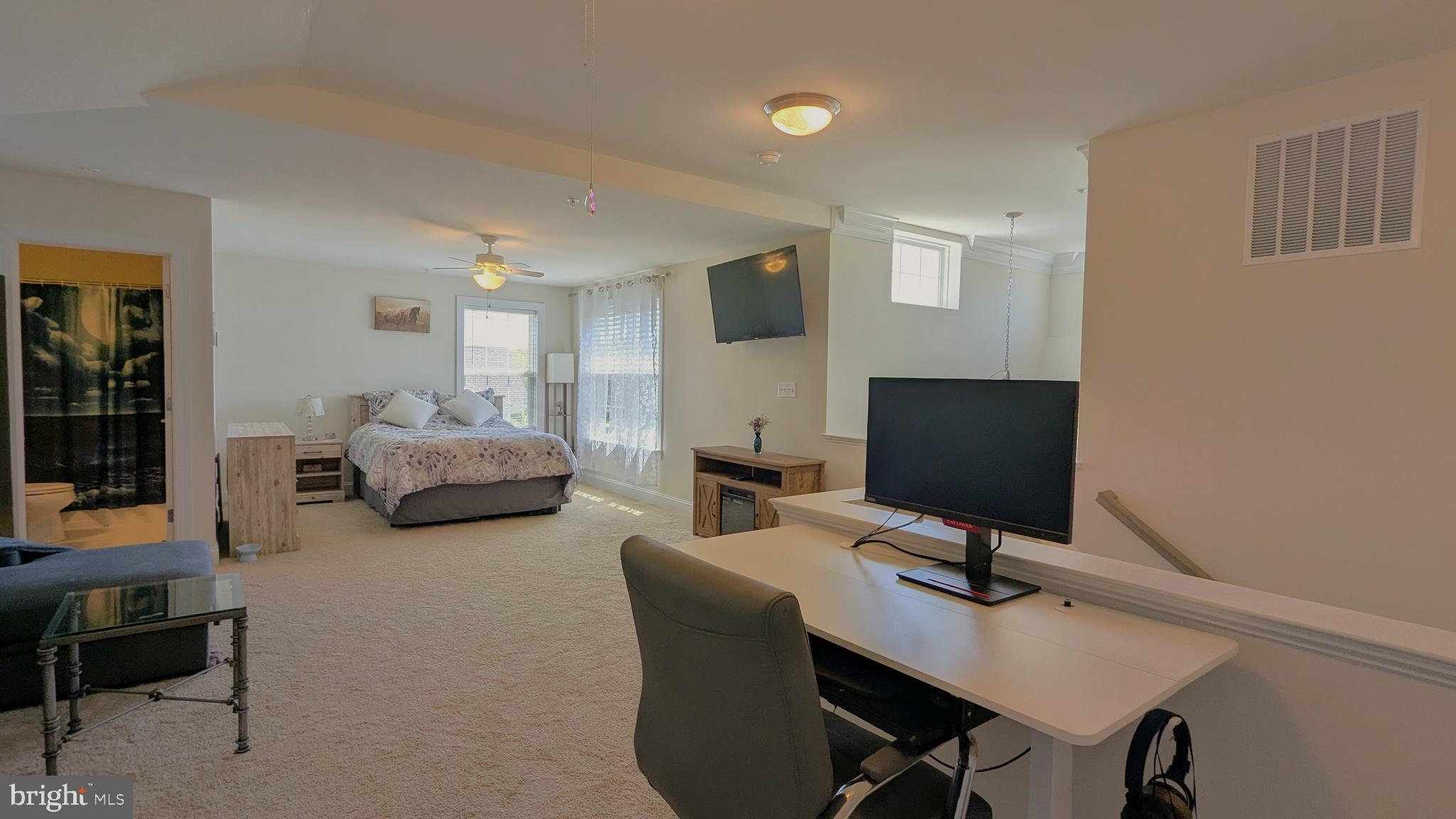 802 MOORINGS CIRCLE 21